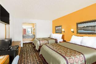 Days Inn By Wyndham Little River Room photo
